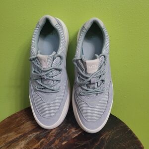 UGG Gray Sneakers Minimalist Design